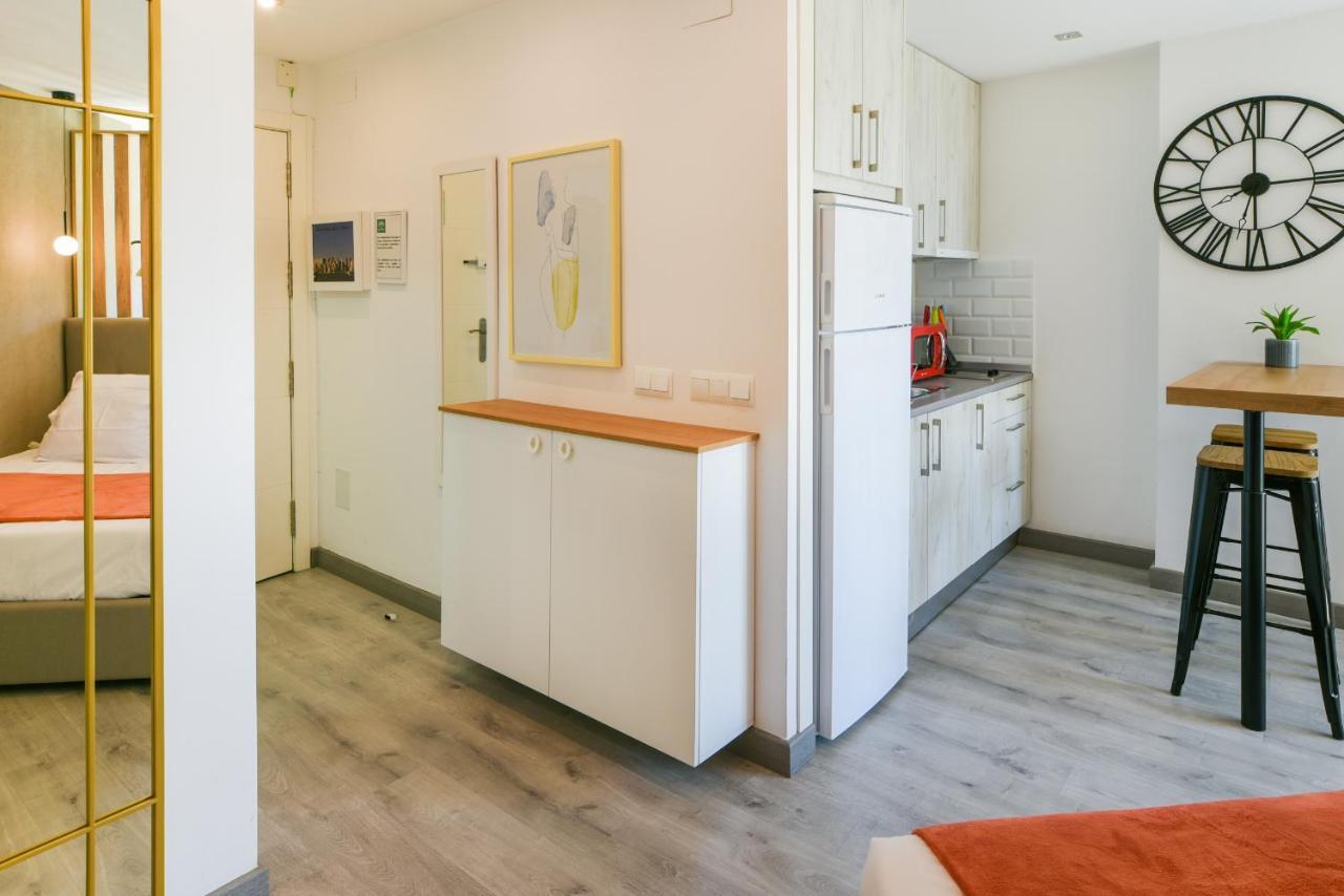 Apartamento A Un Paso Del Mar Málaga Buitenkant foto